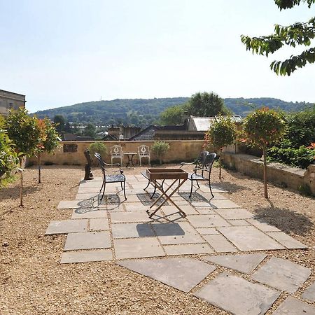 Central Luxury Bath Garden Apartment Free Parking 外观 照片